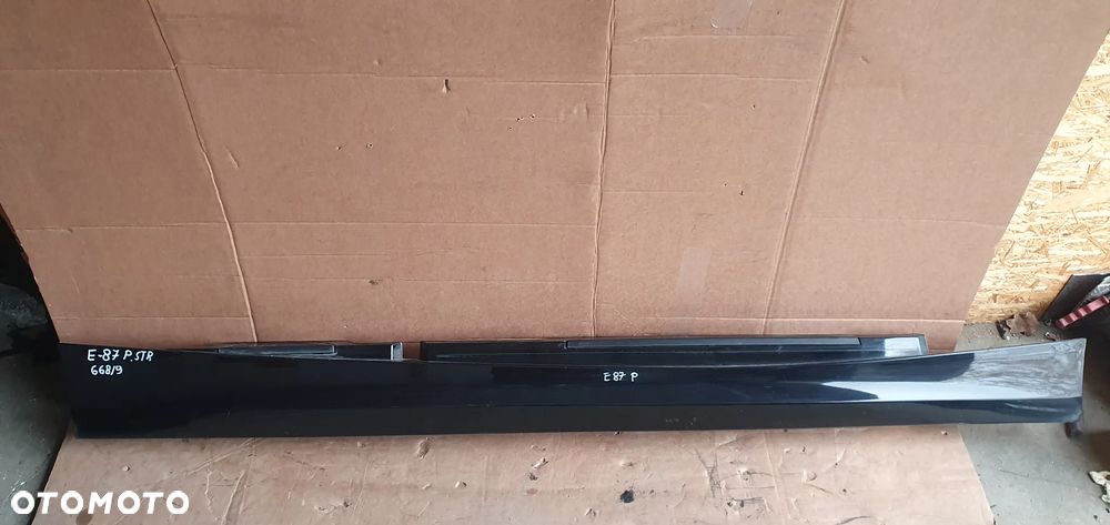 Listwa progowa prawa BMW I E87 668/9 7184354 - 1