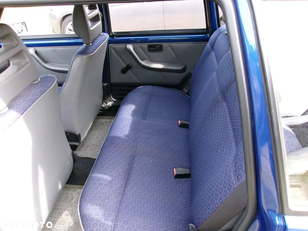 Fiat Uno 1.0 i.e - 6