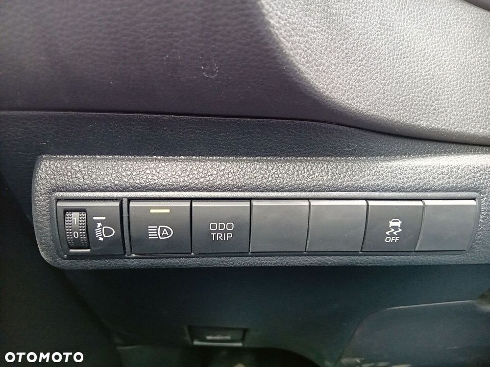 Toyota Corolla 1.8 Hybrid Comfort - 21