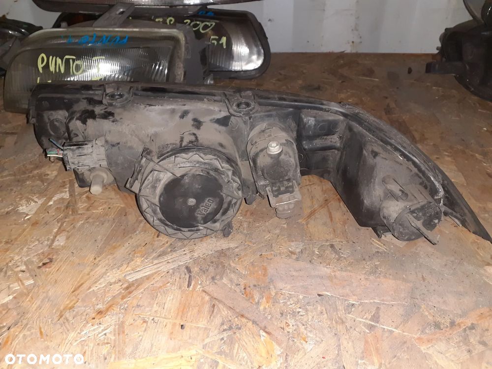 Reflektor PRAWY PRAWA LAMPA PRZÓD ROVER 200 - 2