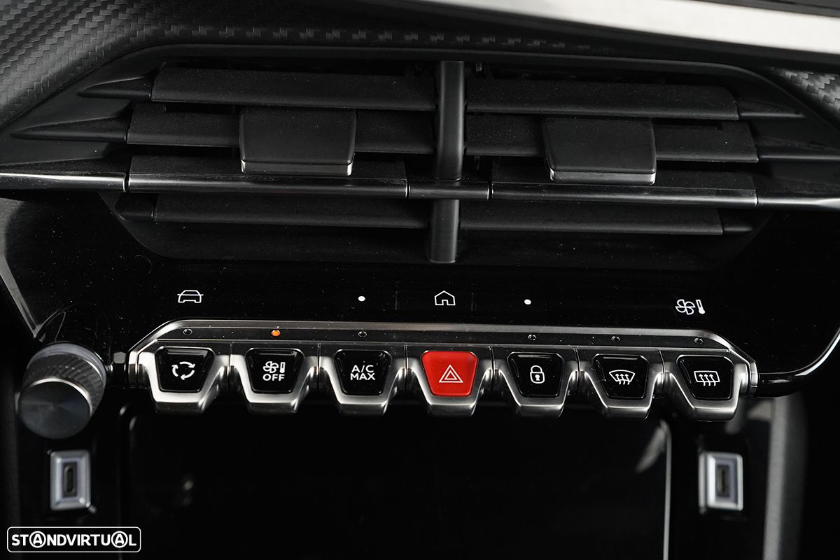 Peugeot 2008 1.2 PureTech Allure - 14