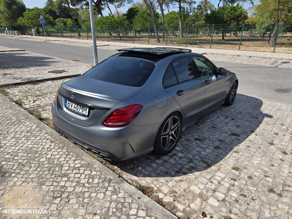 Mercedes-Benz C 63 AMG S - 8