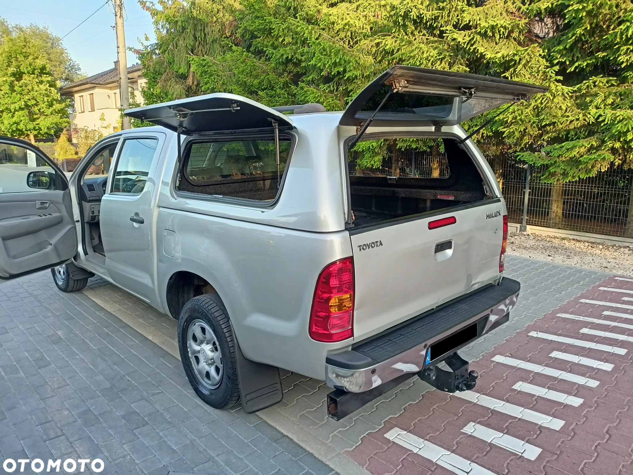Toyota Hilux 2.5 D-4D DLX - 10