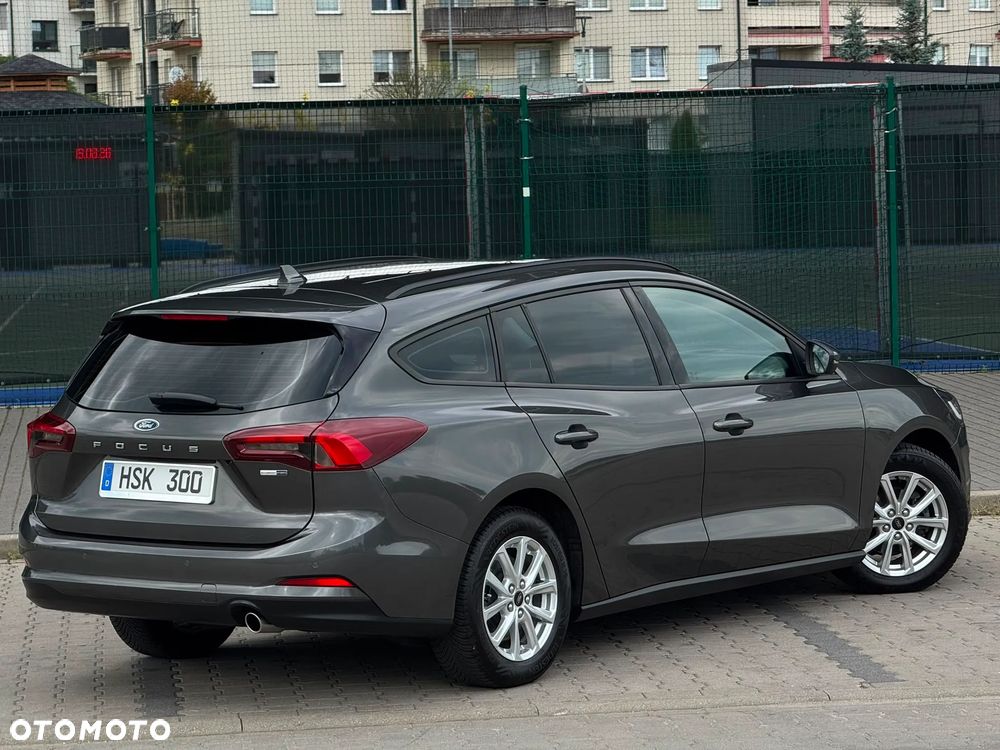 Ford Focus SW 1.0 EcoBoost Hybrid TITANIUM X - 14