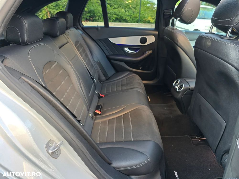 Mercedes-Benz C 220 d 4Matic 9G-TRONIC AMG Line - 20