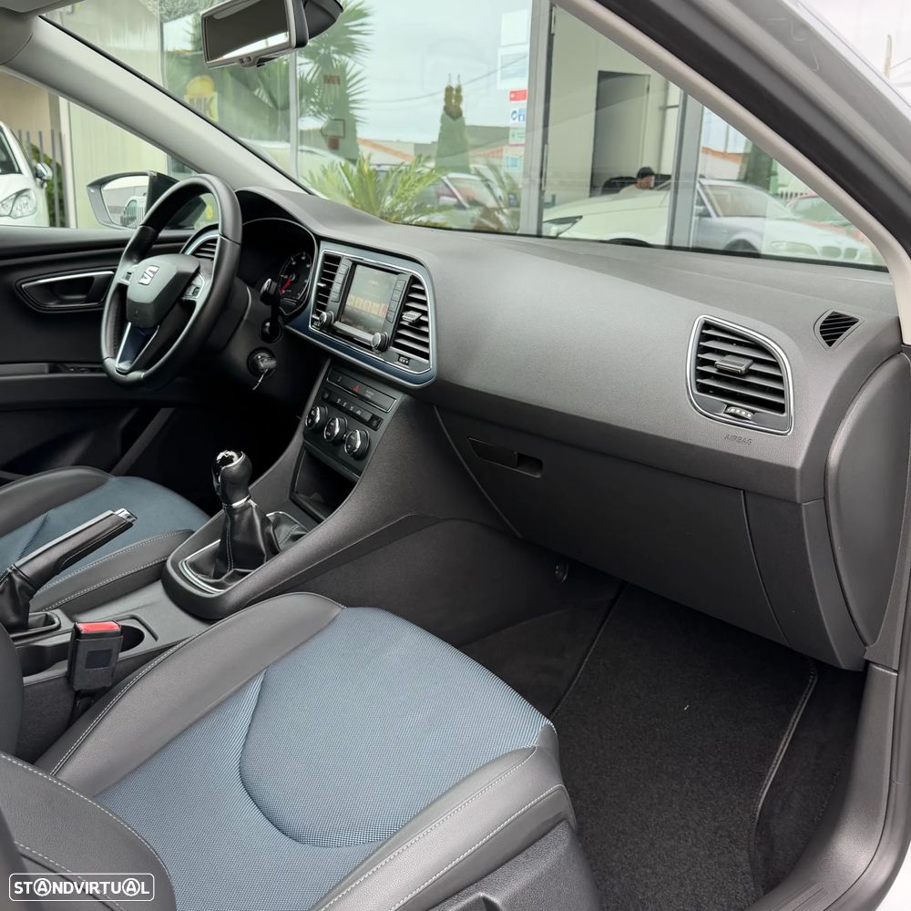 SEAT Leon 1.6 TDI S&S Style - 16