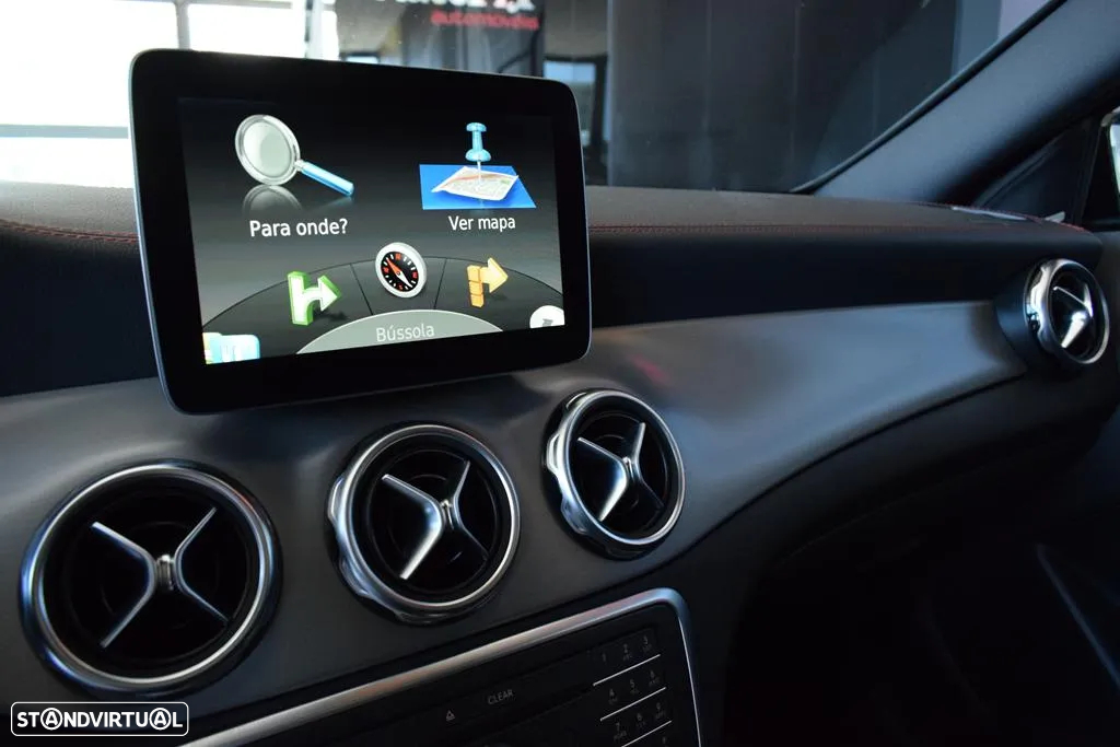Mercedes-Benz GLA 220 d AMG Line - 19