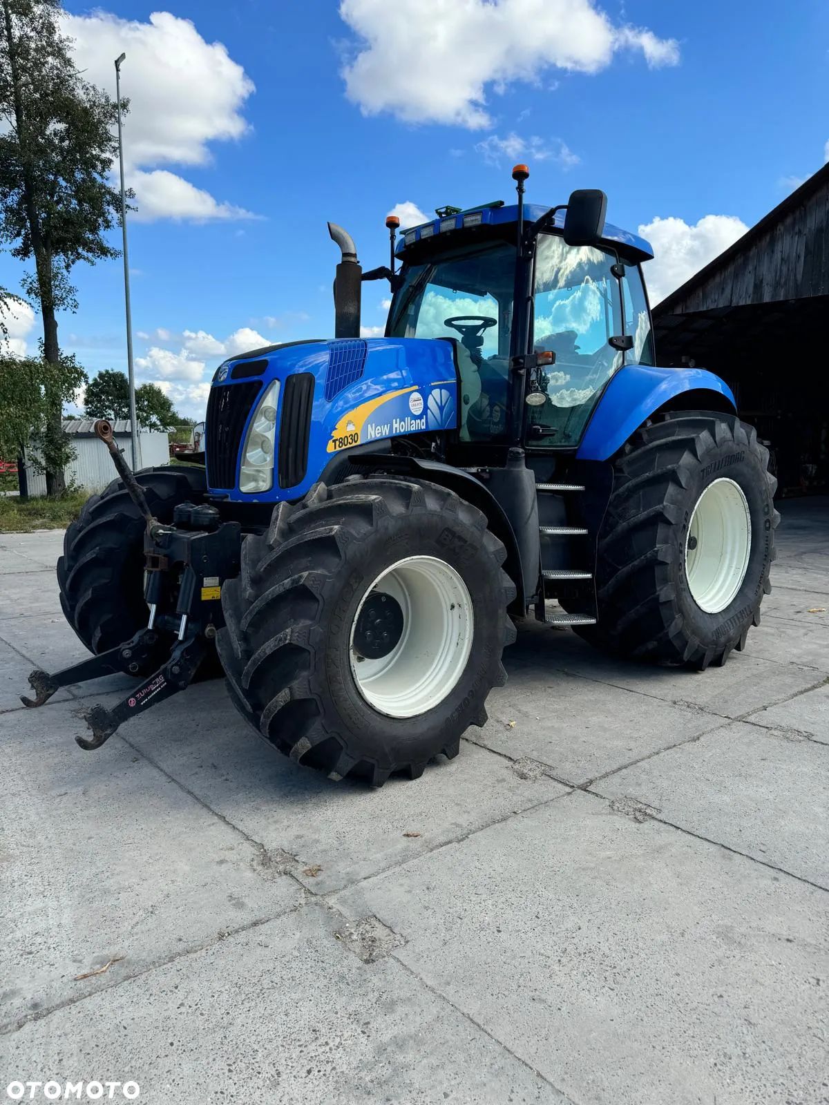 New Holland T8030 - 1