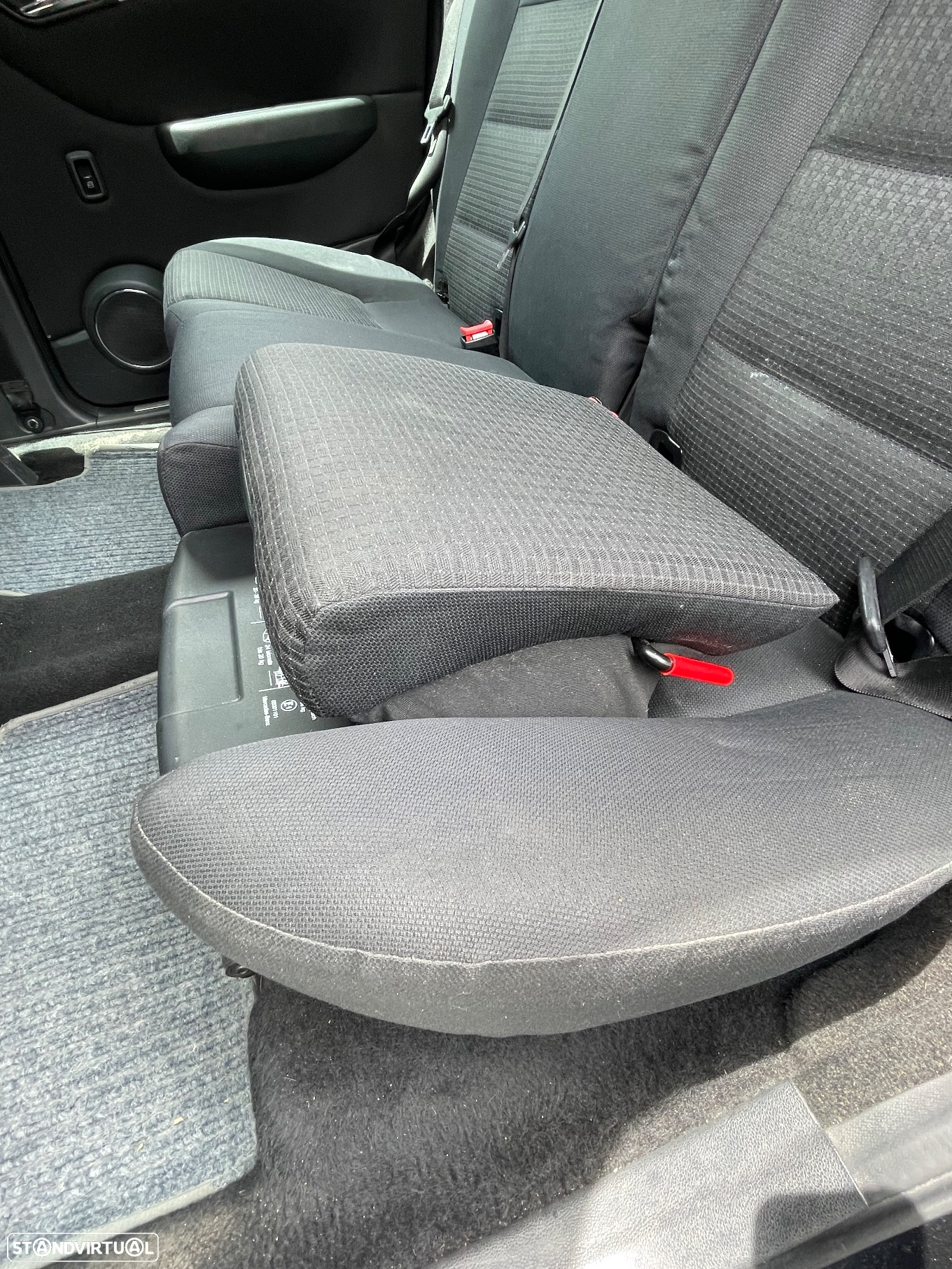 Mercedes-Benz B 180 CDi - 15