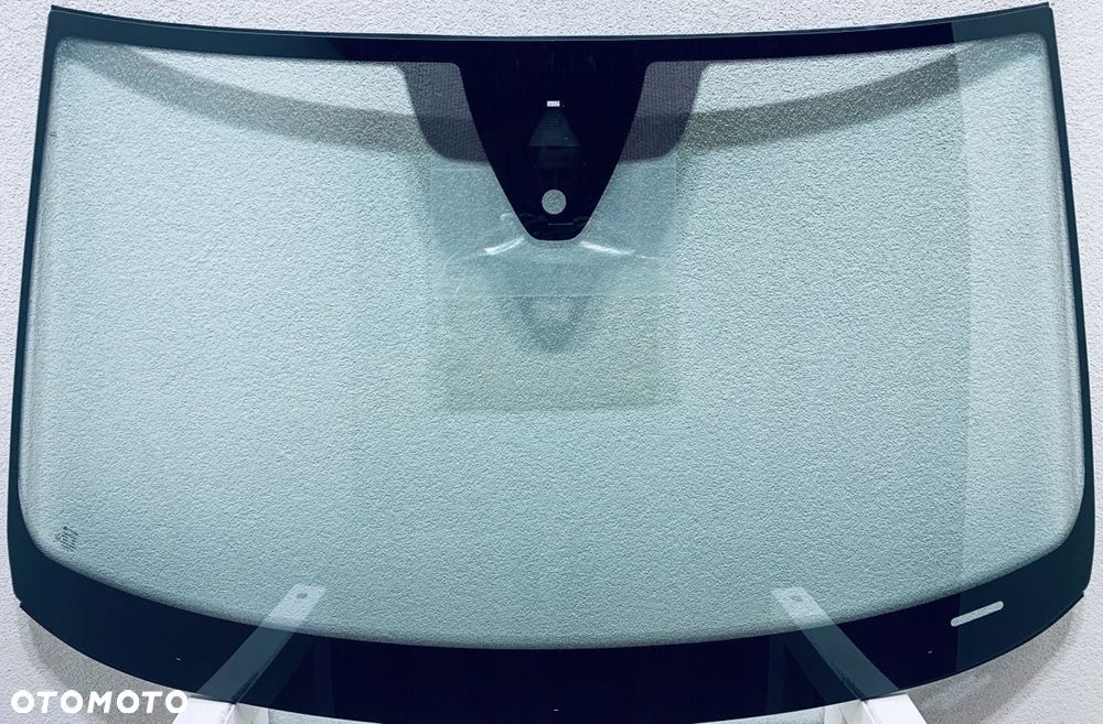 Szyba czołowa NOWA VW PASSAT B8 2019- AKU+KAM+SENS - 1