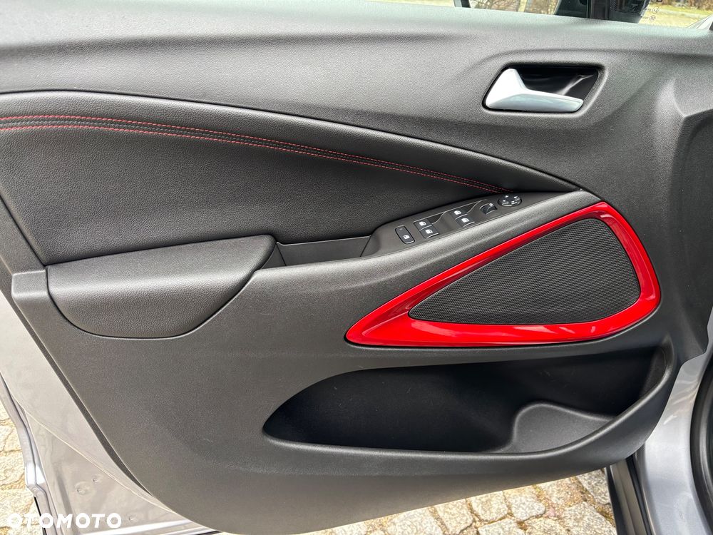 Opel Crossland 1.2 T GS Line Plus Pack - 28