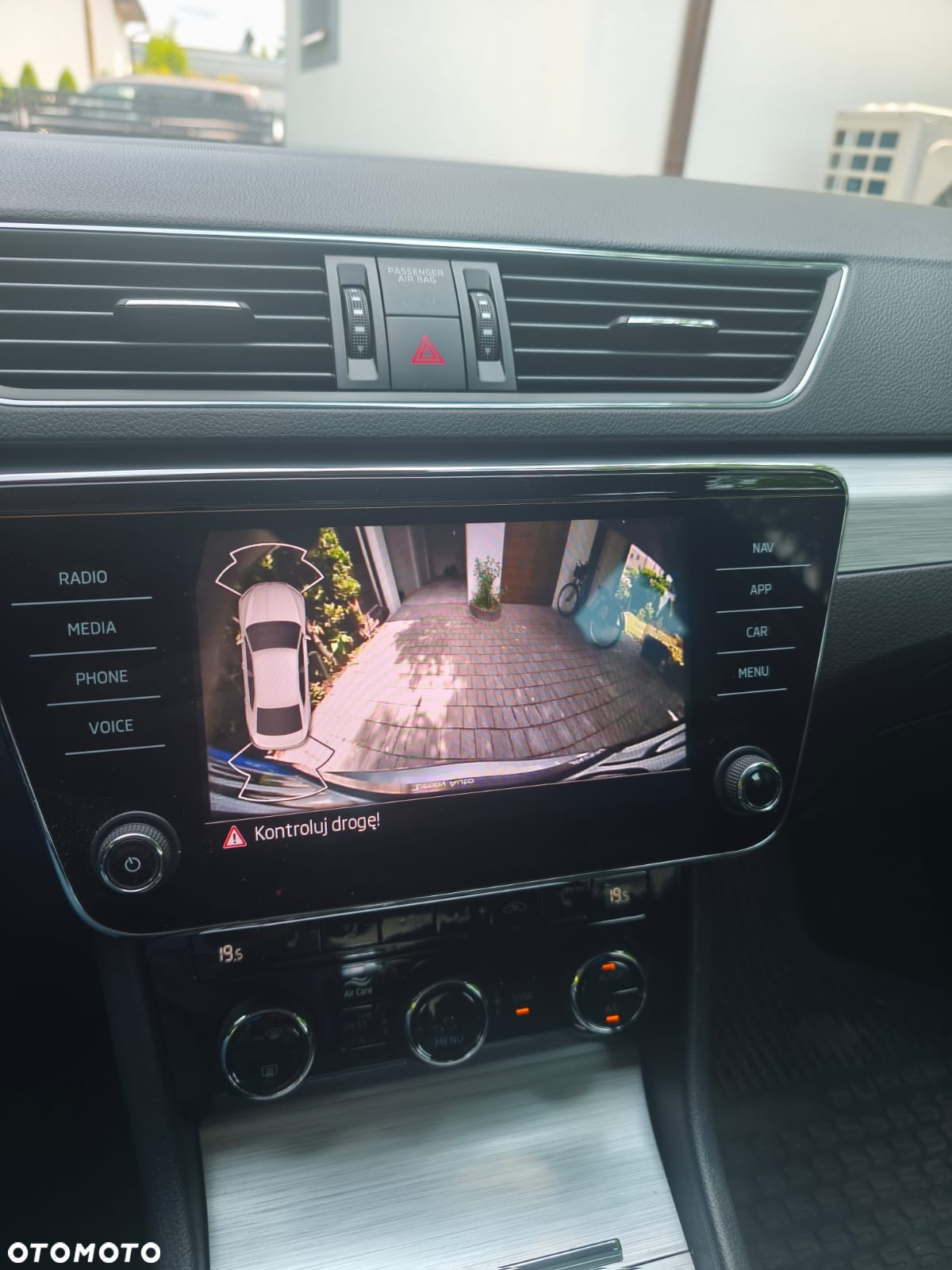 Skoda Superb 1.5 TSI Ambition DSG - 18