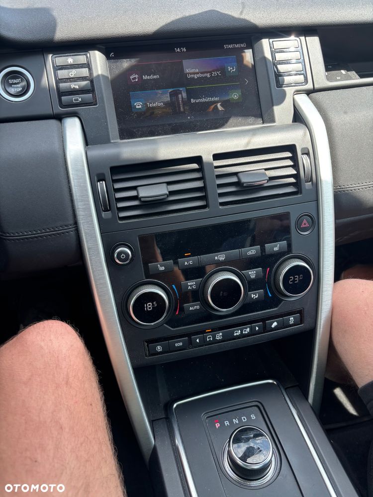 Land Rover Discovery Sport TD4 SE - 16