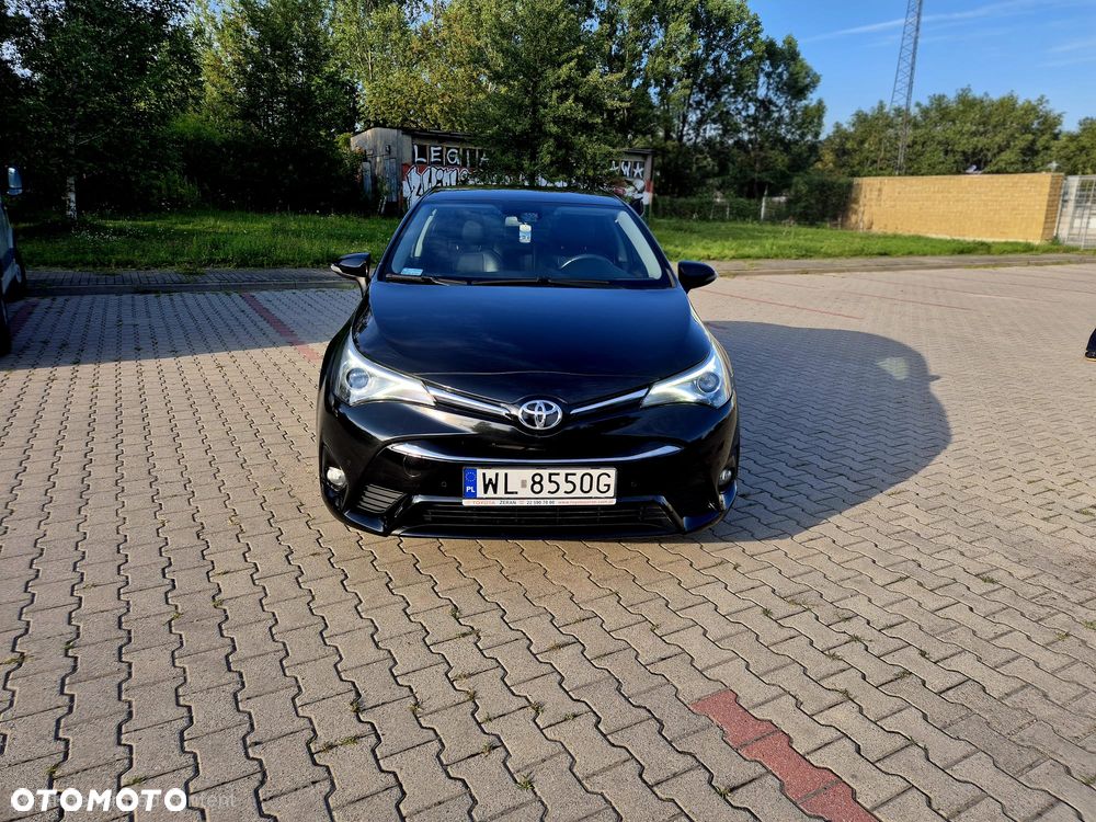 Toyota Avensis 1.8 Prestige - 12