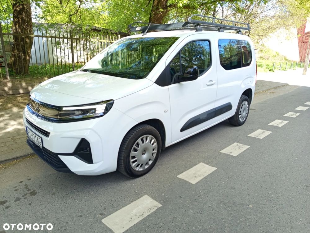 Opel Combo 1.5 CDTI Essentia S&S - 1