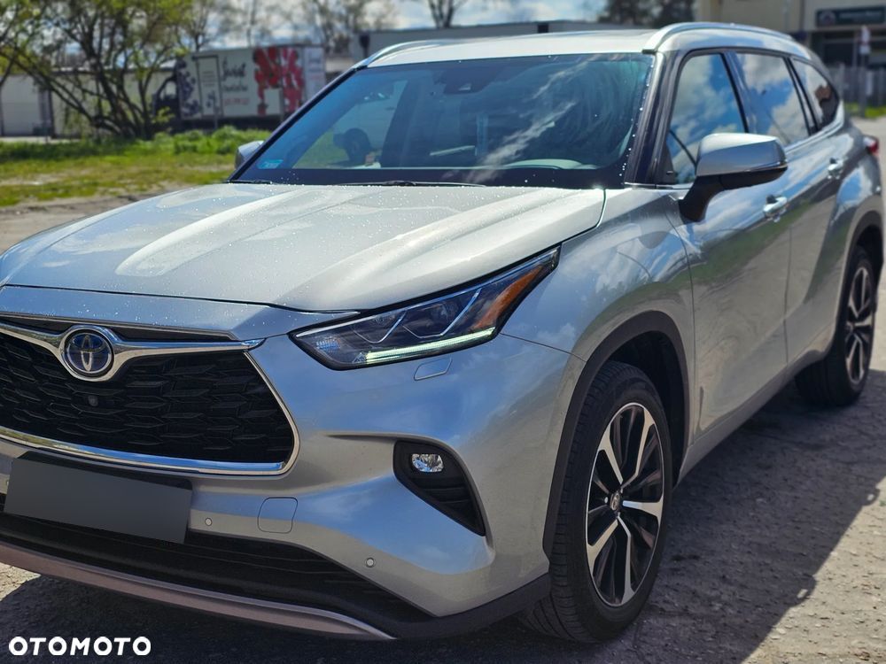 Toyota Highlander - 1