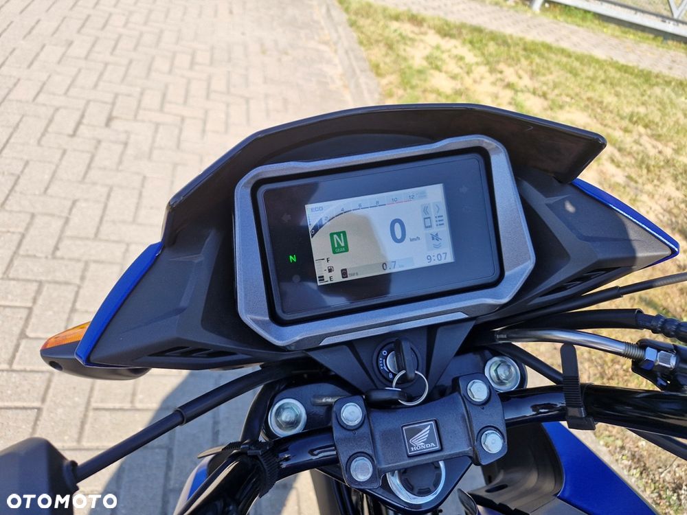 Honda CBF - 4