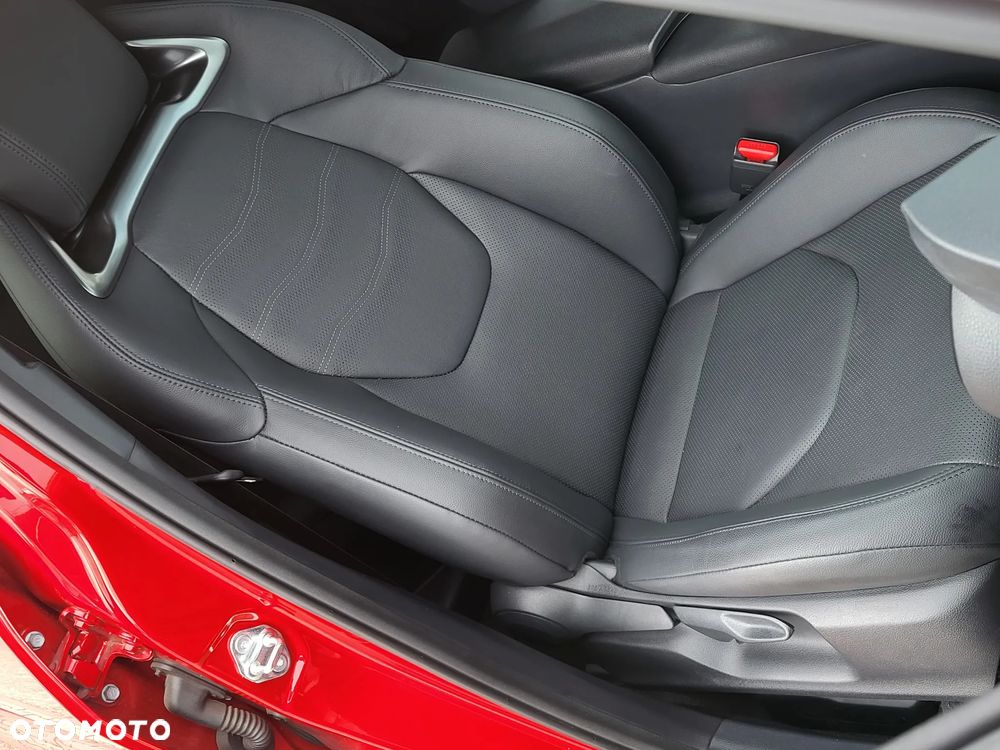 Toyota C-HR 2.0 Hybrid Dynamic Force Executive - 11