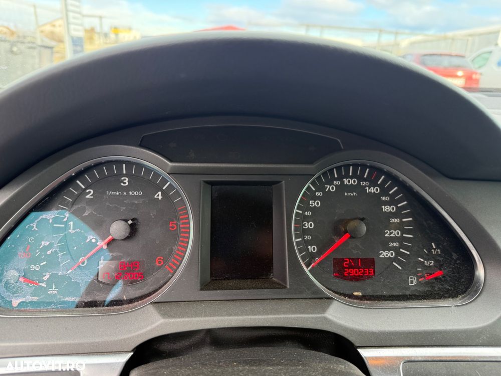 Audi A6 2.0 TDI Avant - 6