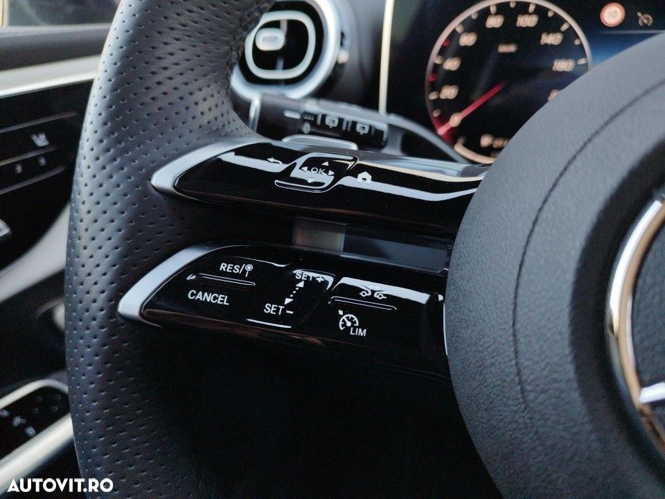 Mercedes-Benz GLC 300 e 4MATIC - 21