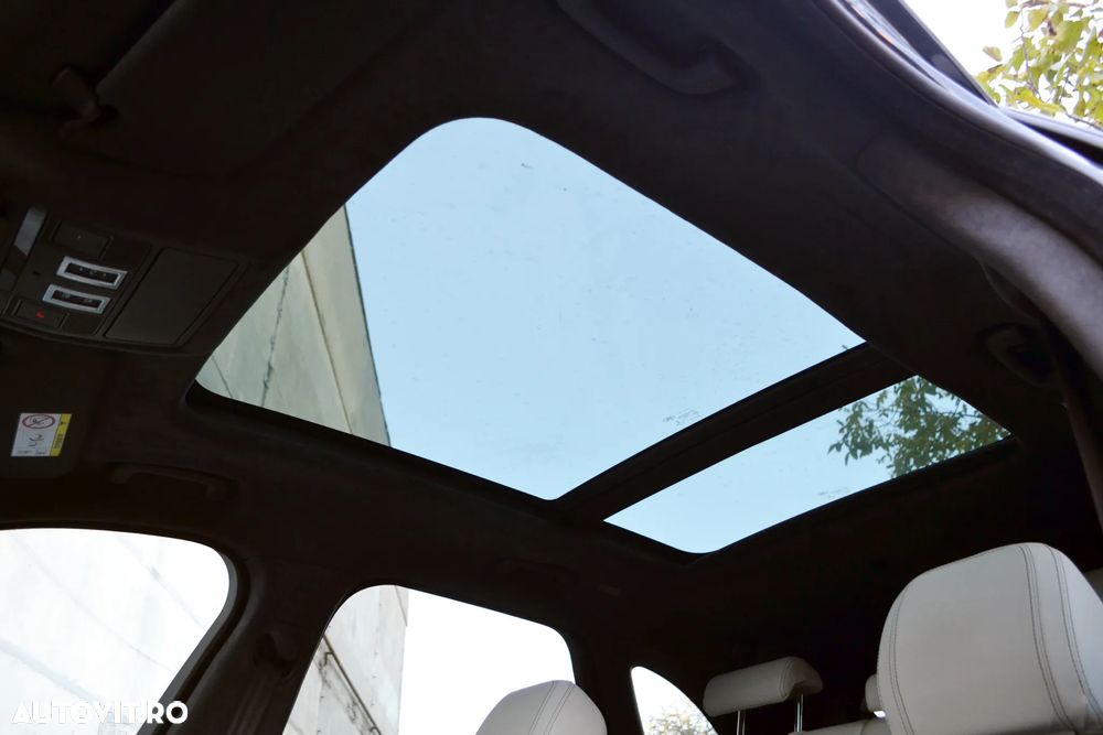 Jaguar F-Pace S AWD - 26