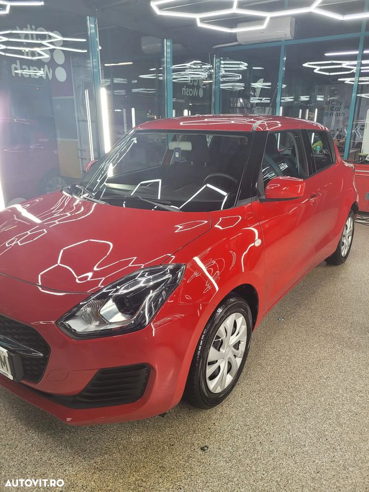 Suzuki Swift 1.2 Dualjet 12V MHEV Cool - 2