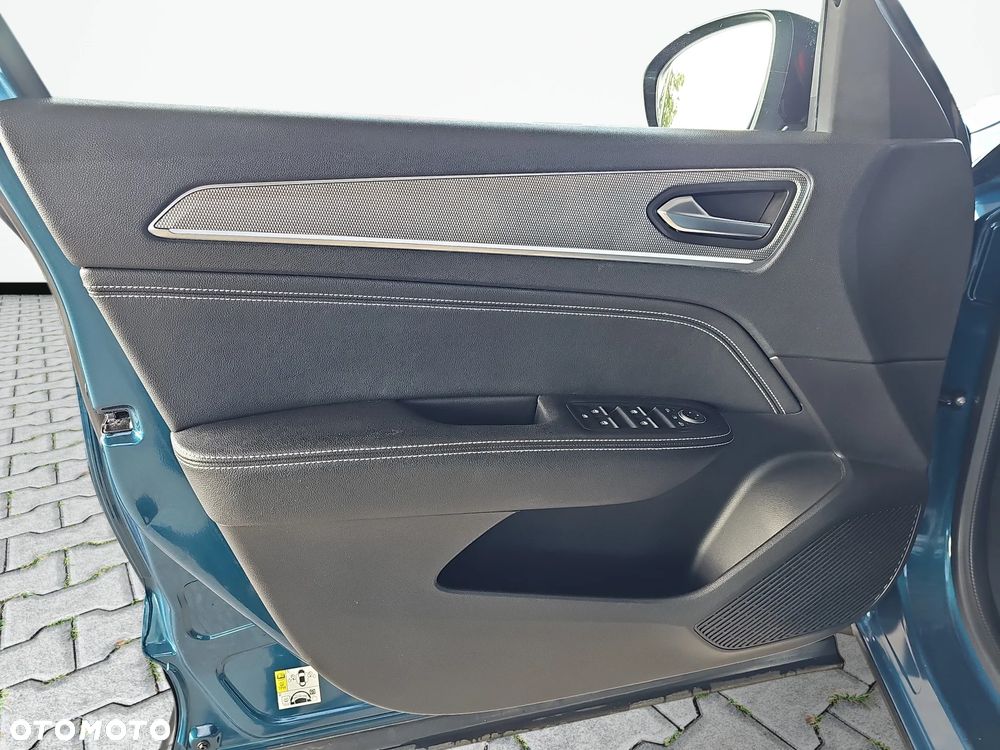 Renault Arkana 1.6 E-TECH Intens MMT - 19