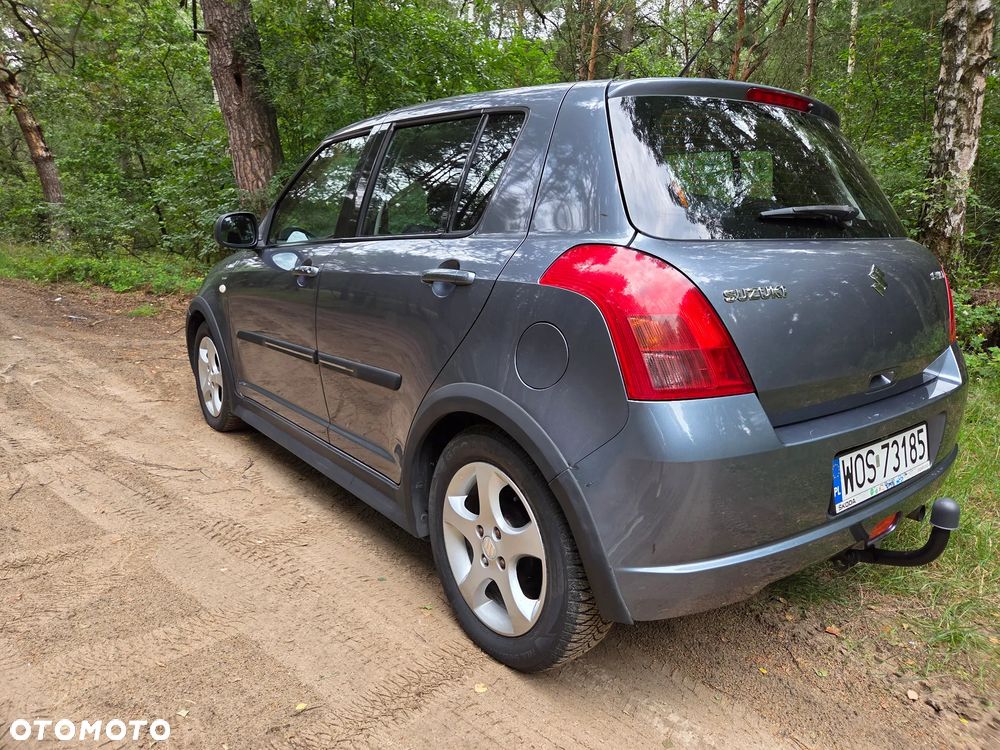 Suzuki Swift 1.3 Comfort - 2