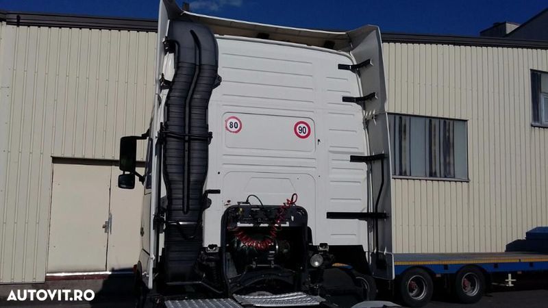 Dezmembram Volvo FH12 440 - 5