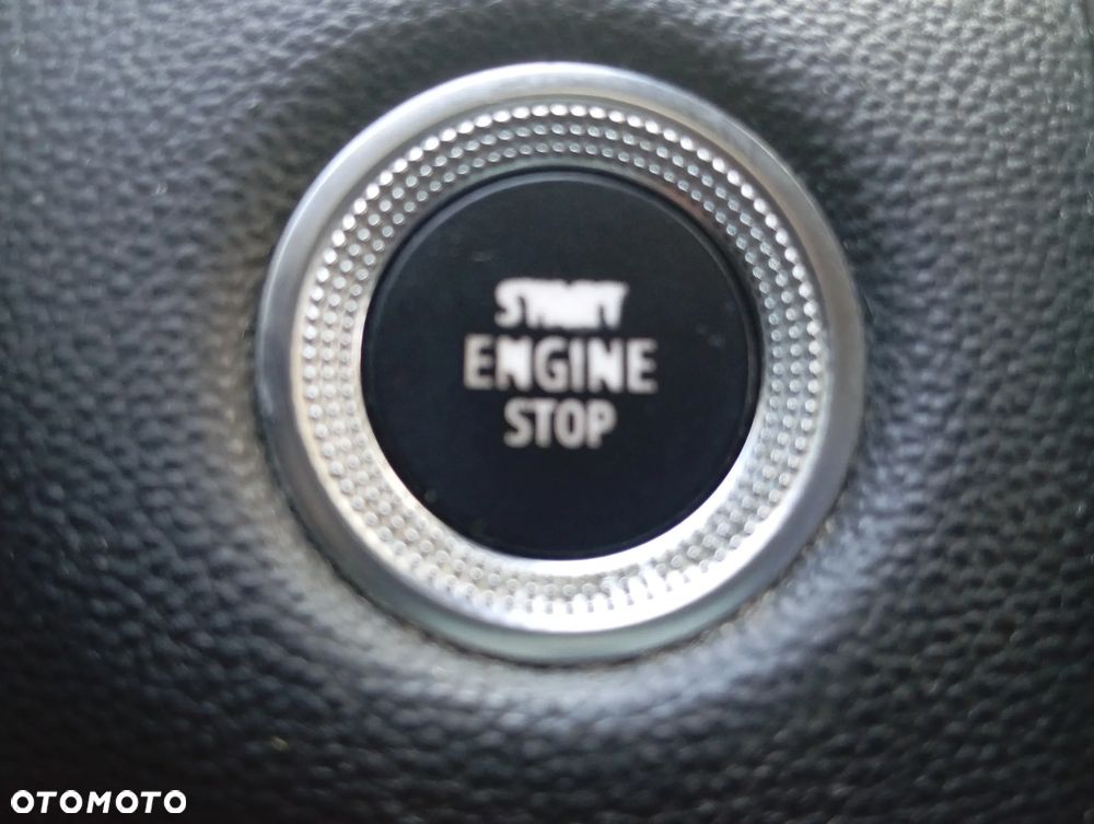 Renault Captur TCe 155 EDC GPF INTENS - 18