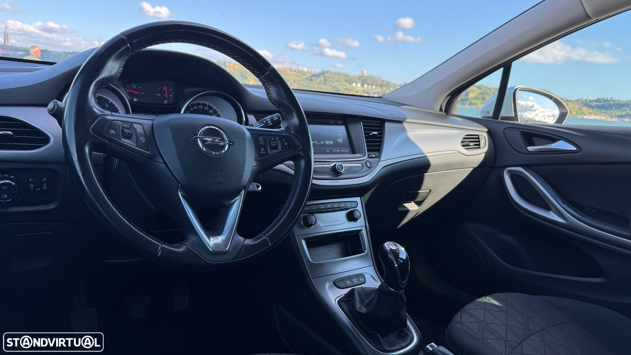 Opel Astra Sports Tourer 1.0 120 Anos S/S - 26