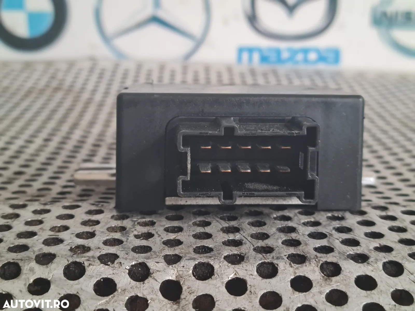 Releu Pompa Combustibil Bmw X1 X2 F39 F48 Seria 2 F45 F46 Mini F55 F56 F57 F60 2.0 D B47 Cod 9494391 Sub 10.000 Km - Dezmembrez Mini / Bmw - Dezmembrari Arad - 3