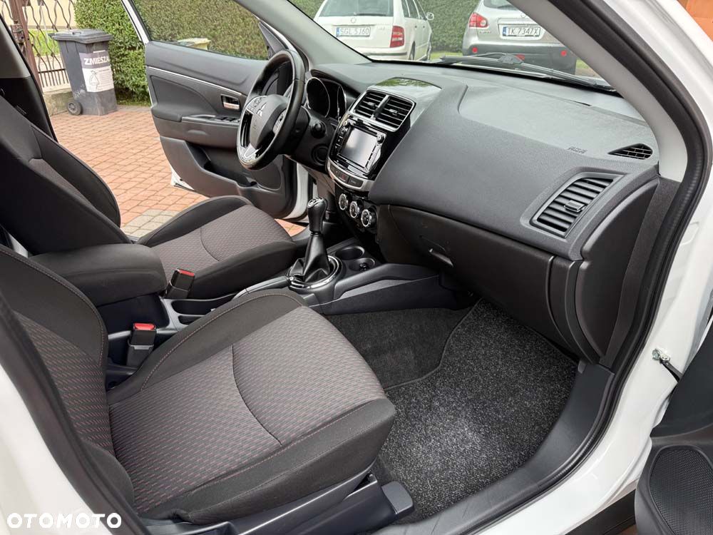 Mitsubishi ASX 1.6 ClearTec 2WD Diamant Edition+ - 23