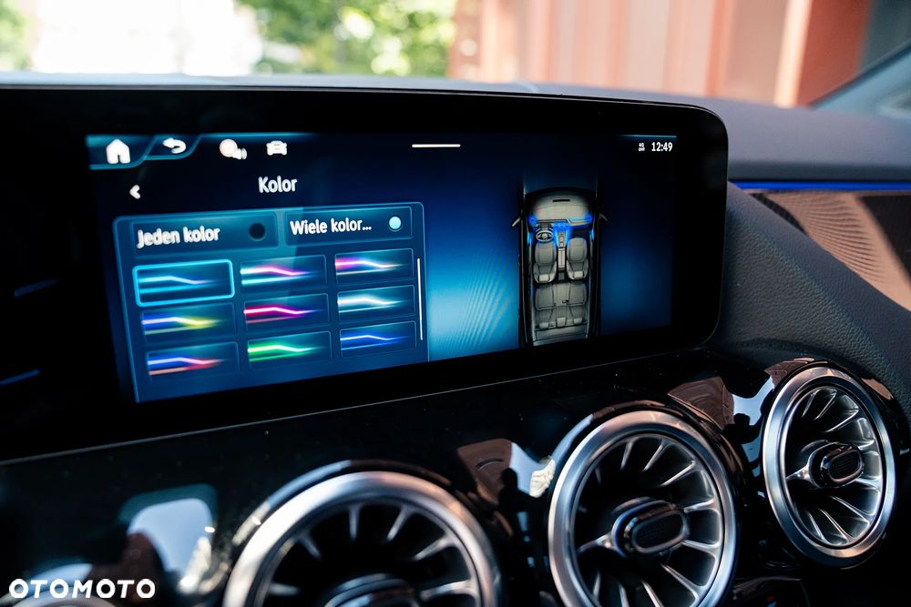 Mercedes-Benz GLA 220 mHEV 4-Matic AMG Line 8G-DCT - 32