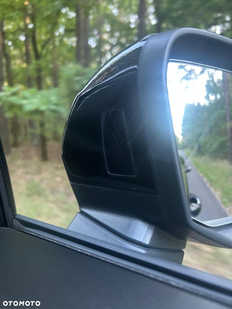 Audi Q3 2.0 TDI S tronic - 21