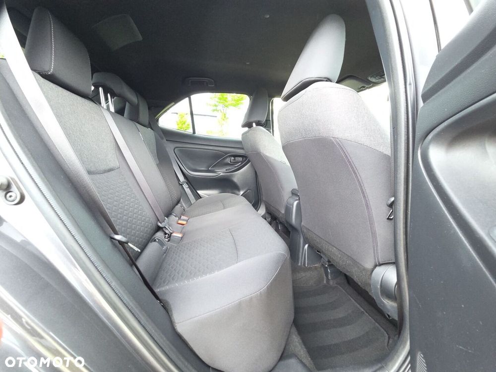 Toyota Yaris Cross 1.5 Comfort CVT - 14