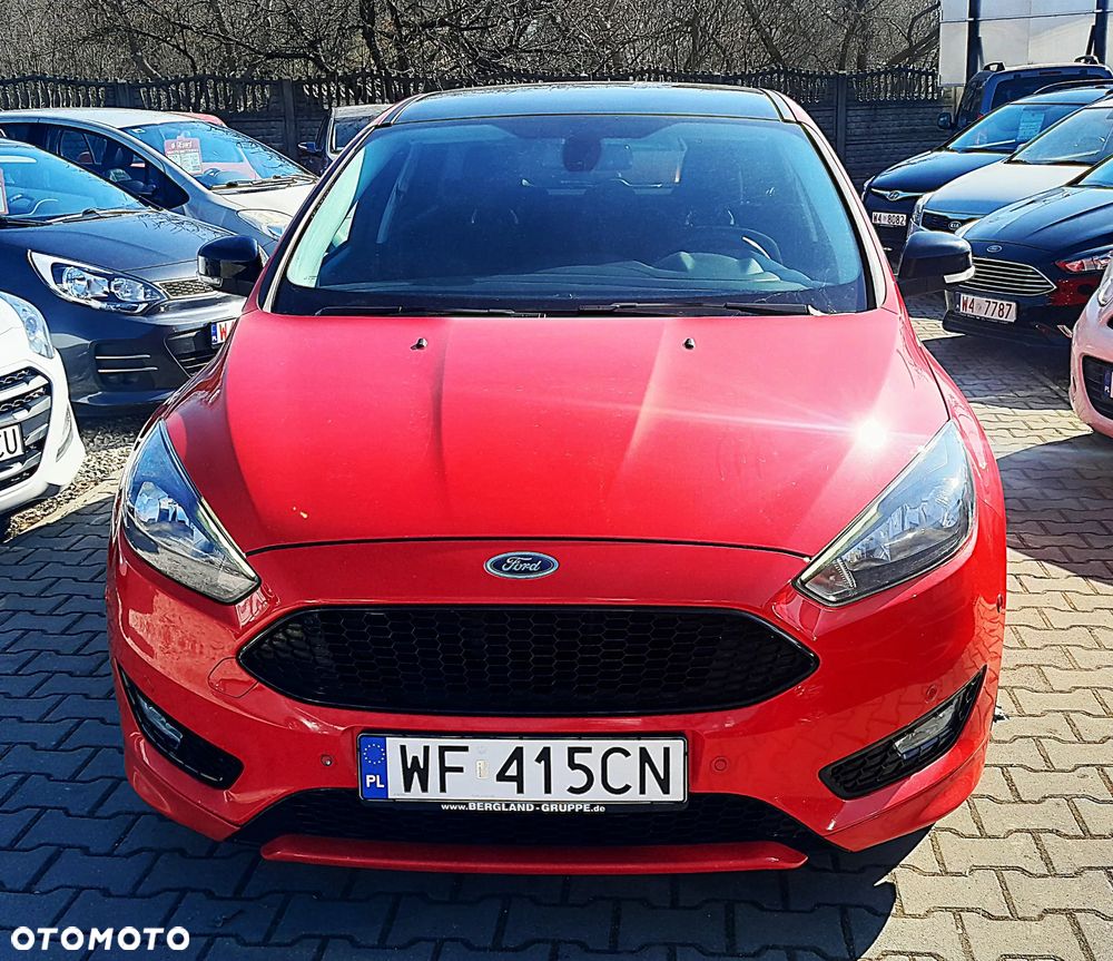 Ford Focus 1.5 EcoBoost STart-Stopp-System ST-LINE - 2