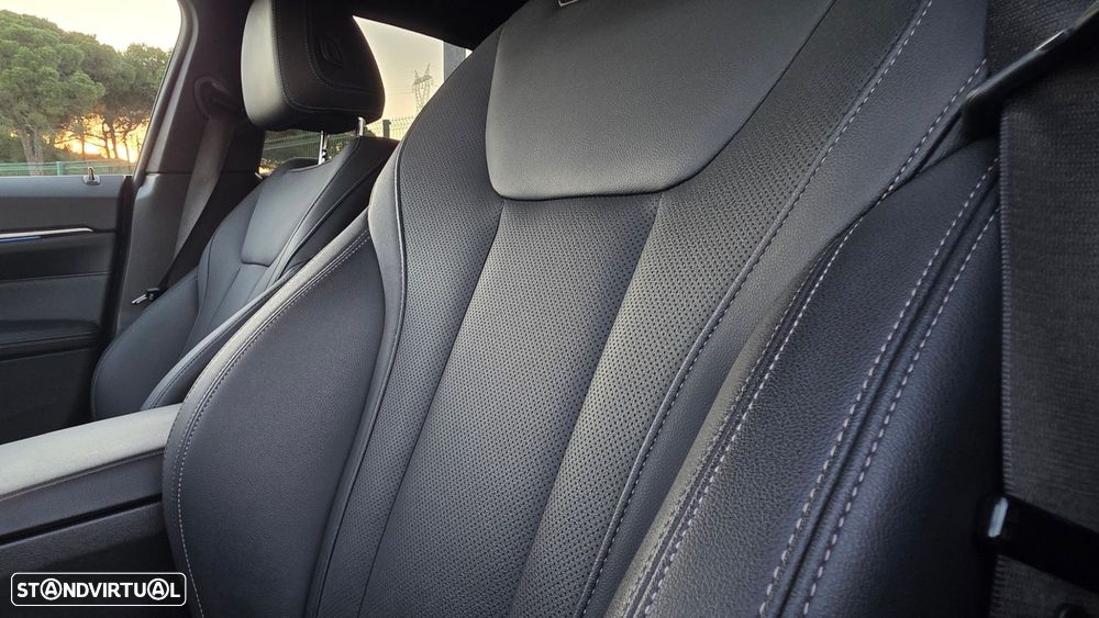 BMW i4 eDrive40 Pack Desportivo M - 49