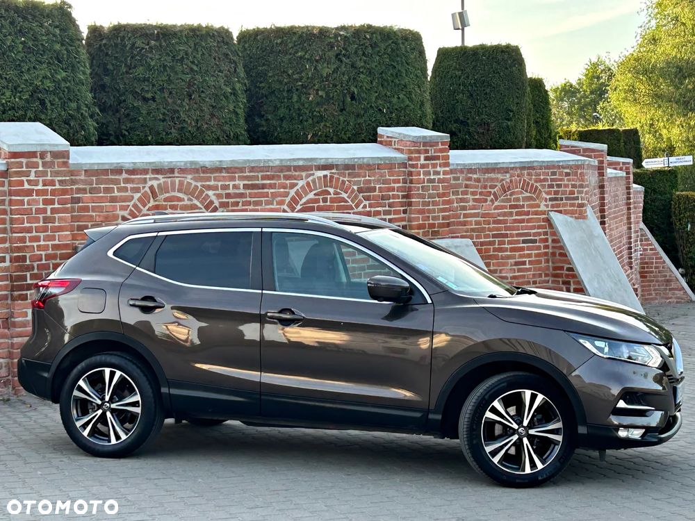 Nissan Qashqai 1.2 DIG-T 360 - 16