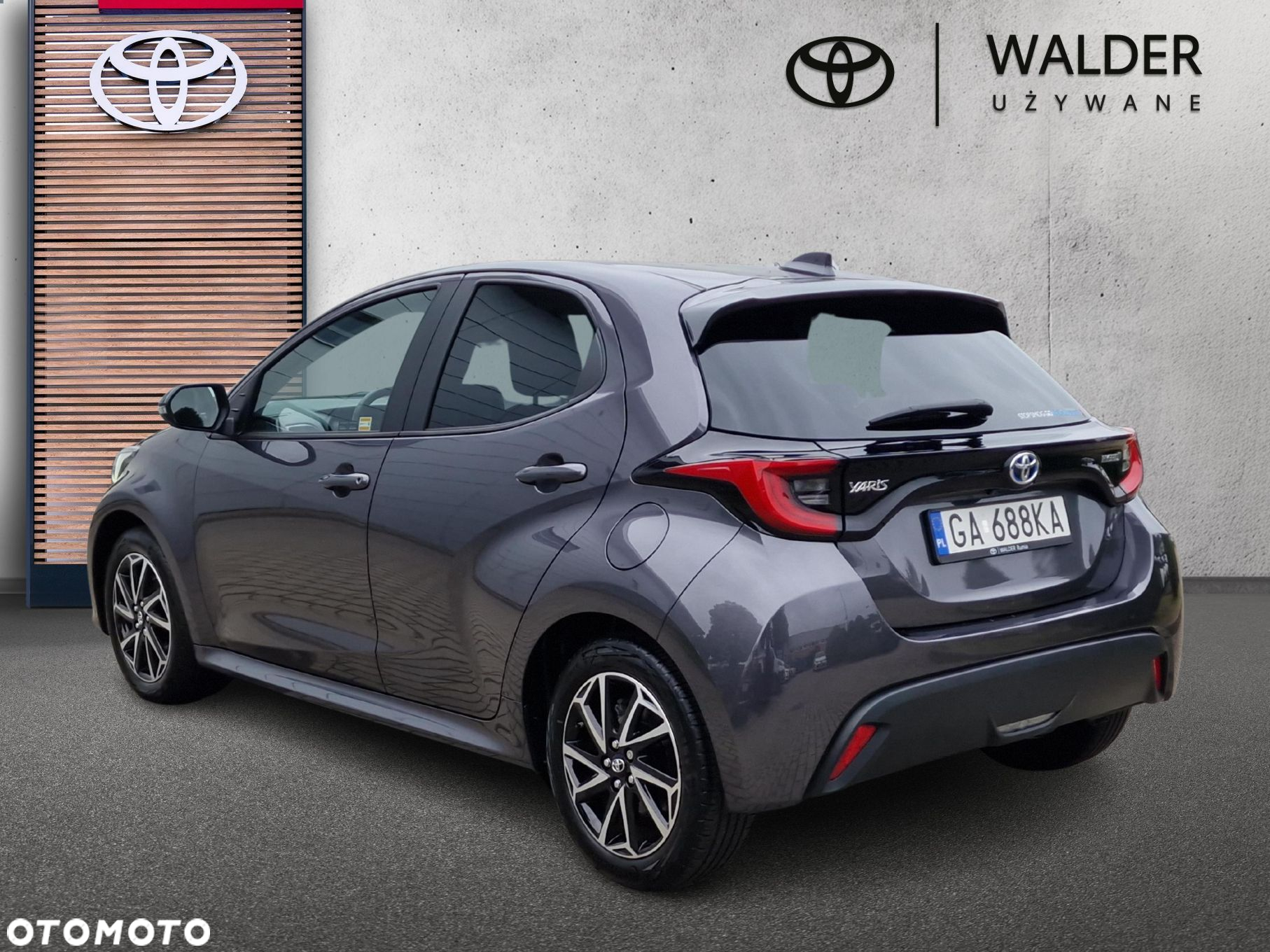 Toyota Yaris Hybrid 1.5 Comfort - 4