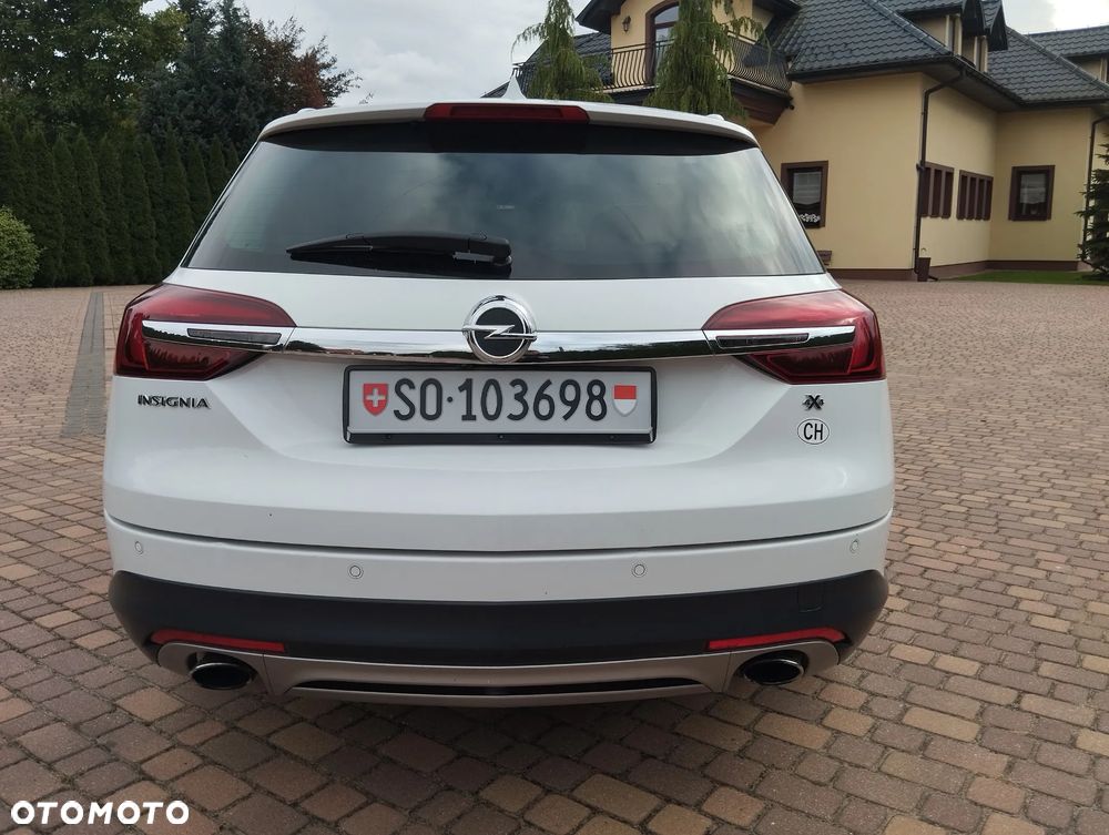 Opel Insignia 2.0 ECOTEC DI Turbo 4x4 Country Tourer Au - 11