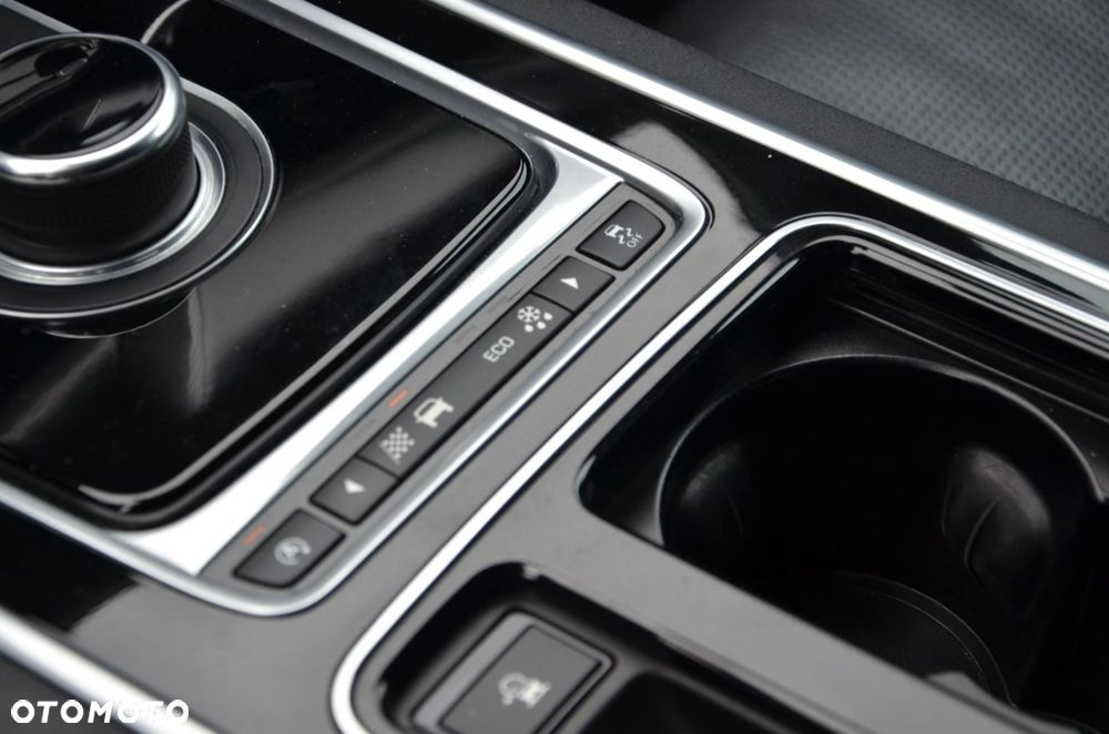 Jaguar XF 3.0 TDV6 R-Sport - 24