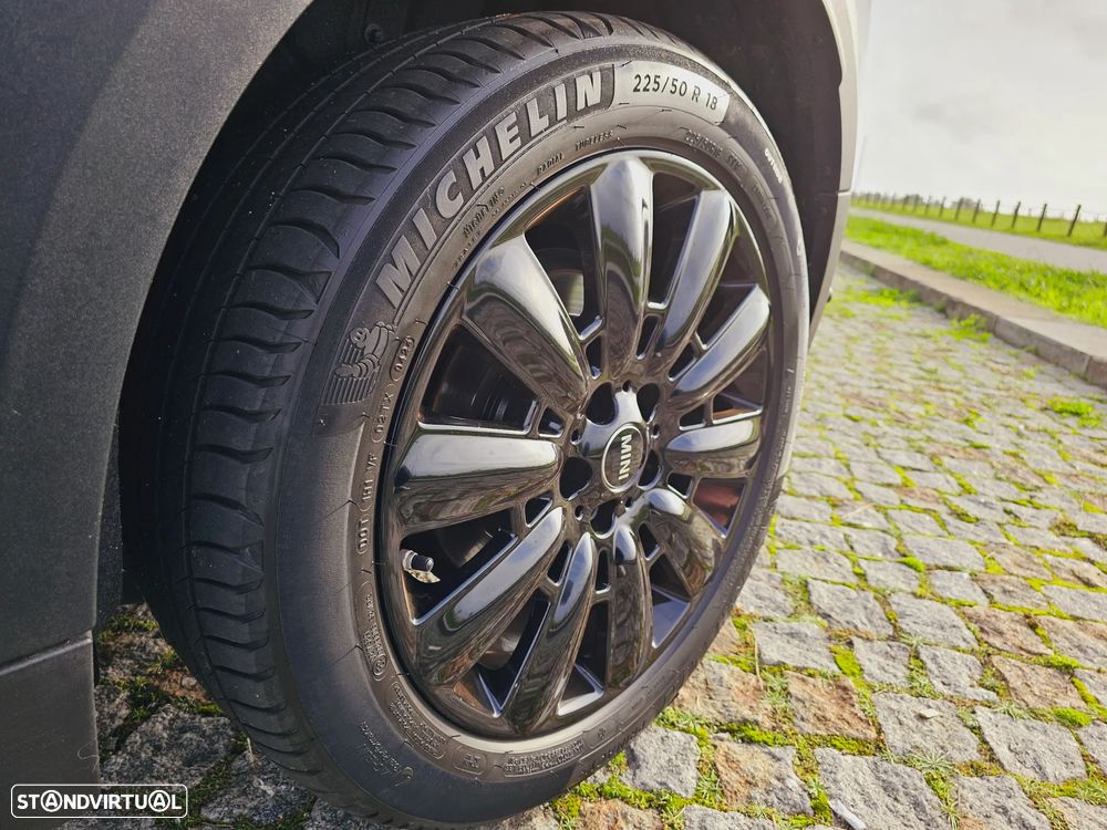 MINI Countryman Cooper SE ALL4 Auto - 16