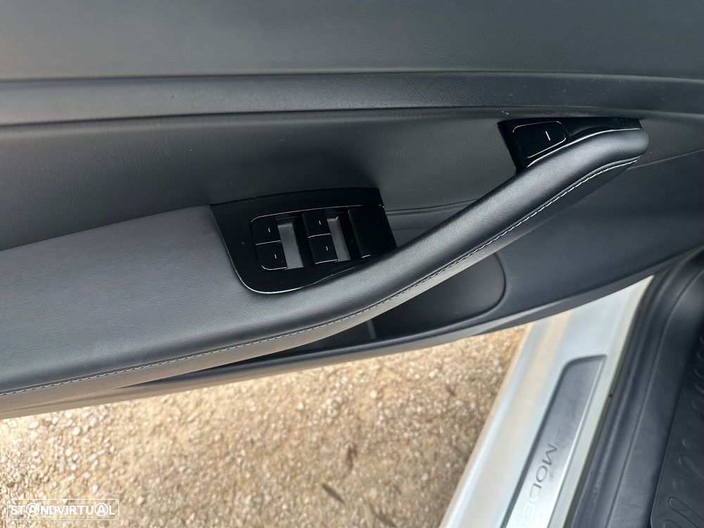 Tesla Model 3 Standard Range Plus RWD - 7