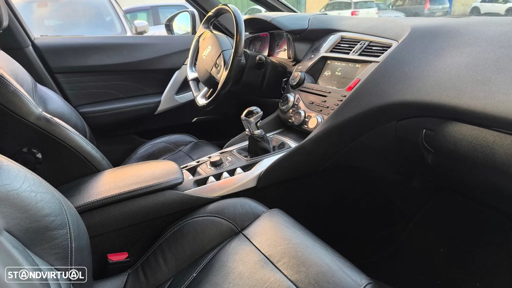 Citroën DS5 1.6 BlueHDi So Chic - 8