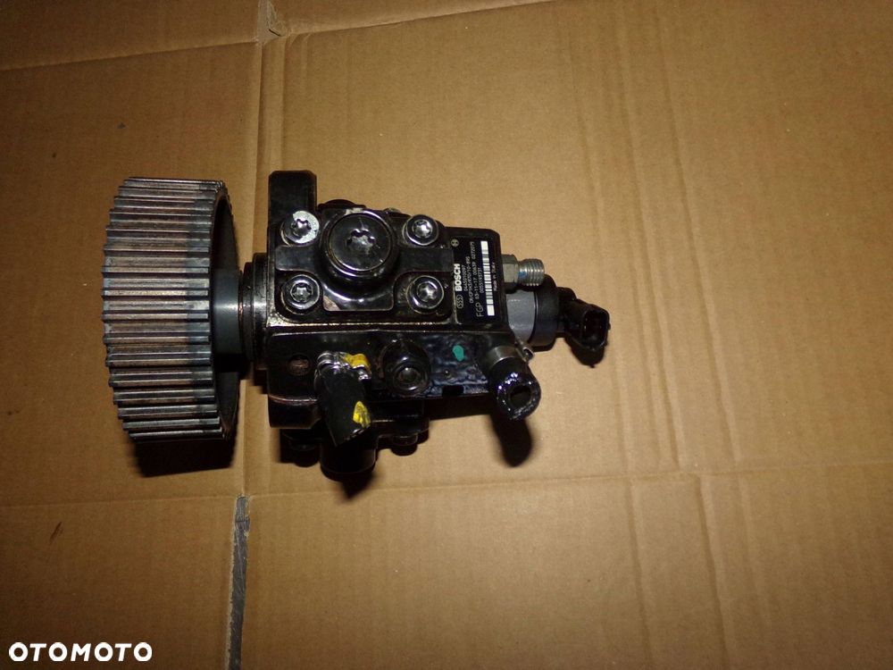 pompa wtryskowa 0445010097 vectra c astra h zafira b 1.9 cdti - 1