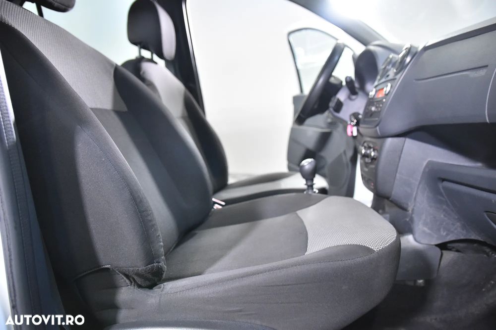 Dacia Lodgy 1.5 Blue dCi Ambiance - 12