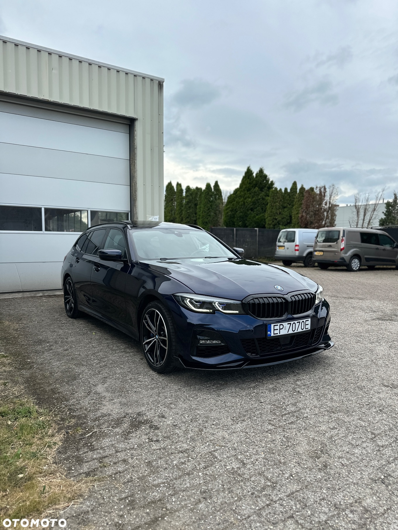 BMW Seria 3 330e Touring M Sport - 11