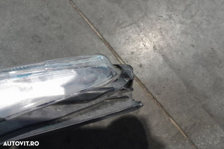 Far dreapta C1BB-13W029-CG C1BB-13W029-CG Ford Fiesta 6 [facelift] [2 - 4