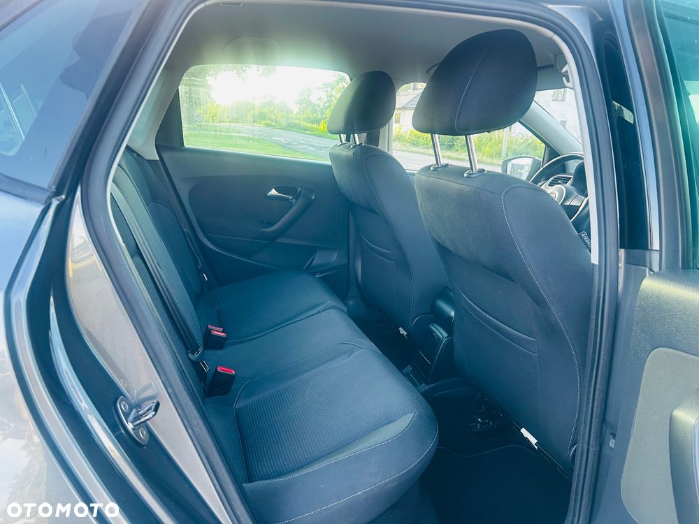 Volkswagen Polo 1.6 TDI DPF Highline - 20